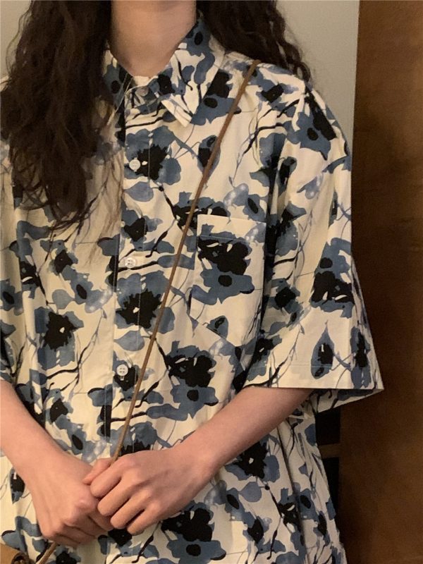 Unisex Retro Floral Polo Collar Shirt - Japanese Style Loose Casual Short Sleeve Top for Summer Fashion