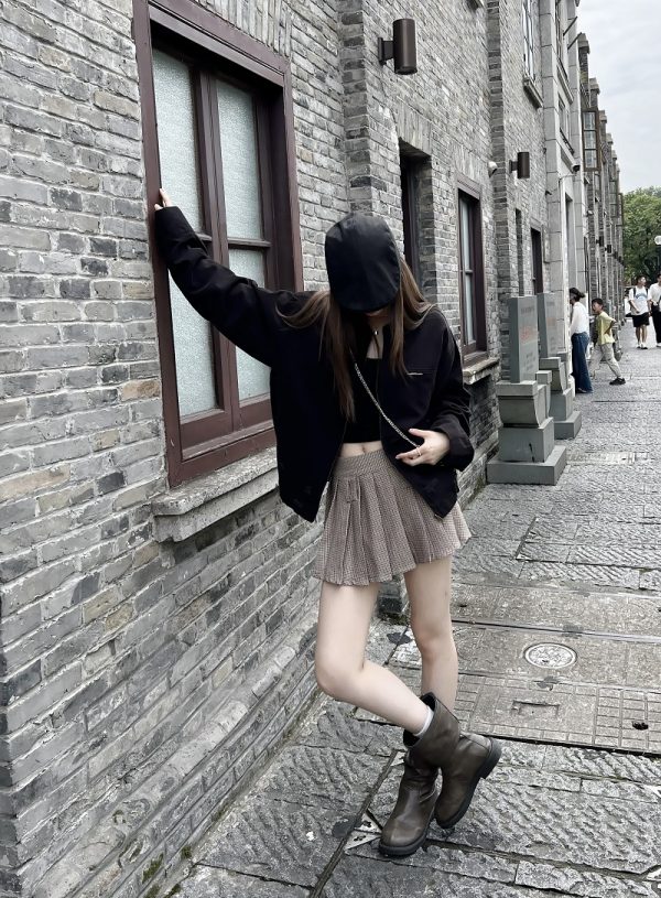 Unisex Ripped Western Style Jacket - Retro American Trendy Loose Short Workwear for Couples