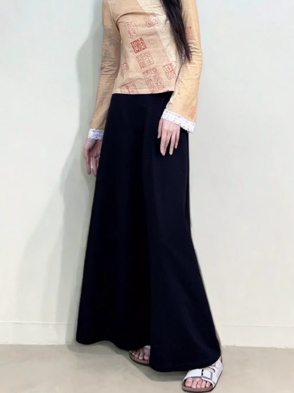 Versatile Black Floor-Length A-Line Skirt for Spring and Summer, Casual Sports Leisure Style, Perfect for Everyday Wear
