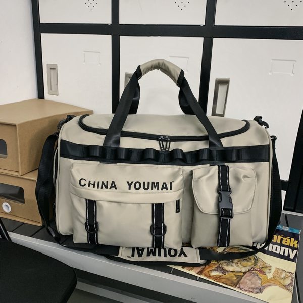Versatile Large Capacity Travel Backpack for Men and Women â€“ Ideal for Business, School, Sports, and Weekend Getaways