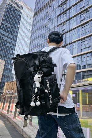 Versatile Large Capacity Travel Backpack for Men and Women â€“ Ideal for Business, School, Sports, and Weekend Getaways