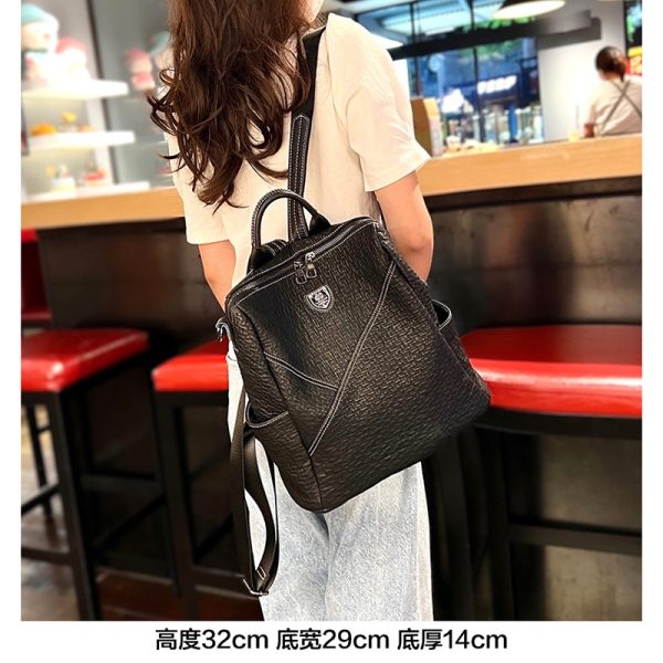 Versatile Large Capacity Women's Backpack - Dual-Use Commuter Travel Bag for Spring 2025, Stylish Single and Double Shoulder Design