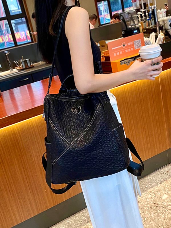 Versatile Large Capacity Women's Backpack - Dual-Use Commuter Travel Bag for Spring 2025, Stylish Single and Double Shoulder Design