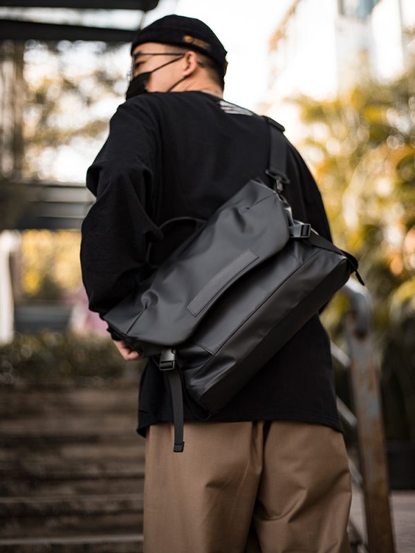 Versatile Sports Crossbody Bag for Men - Casual Commuting Shoulder Sling Bag for Cycling - Spring 2025 Trendy Design