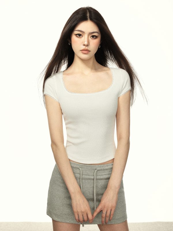 Versatile Square-Neck Cropped T-Shirt for Women - American Style Summer Short Sleeve Top, Collarbone-Revealing Trendy Design