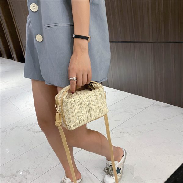 Versatile Straw Woven Small Square Bag for Women - Casual Handheld, Shoulder & Crossbody Style for Summer 2025
