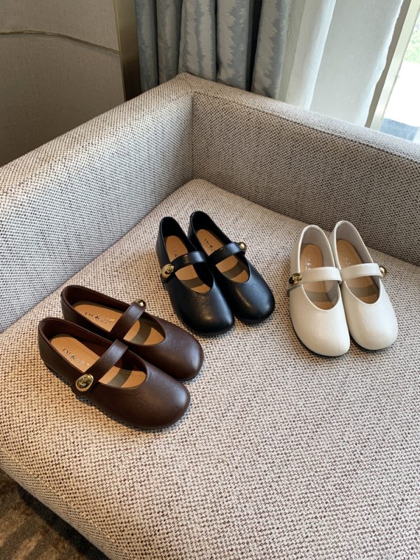 Versatile Women's Velcro Retro Mary Jane Leather Shoes - 2025 Spring Style, Fashionable and Comfortable Footwear for Every Occasion