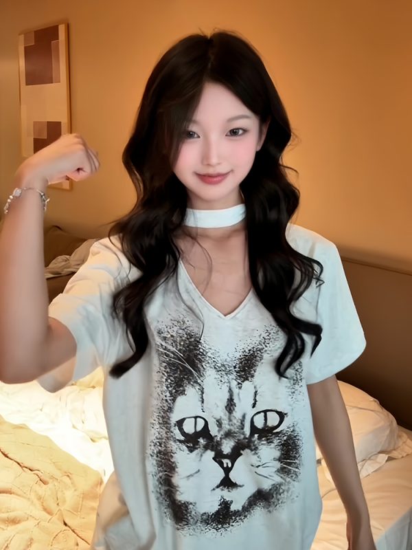 Vintage American Heavyweight Cat Face Print T-Shirt for Women - Summer V-Neck Short Sleeve Loose Fit White Top