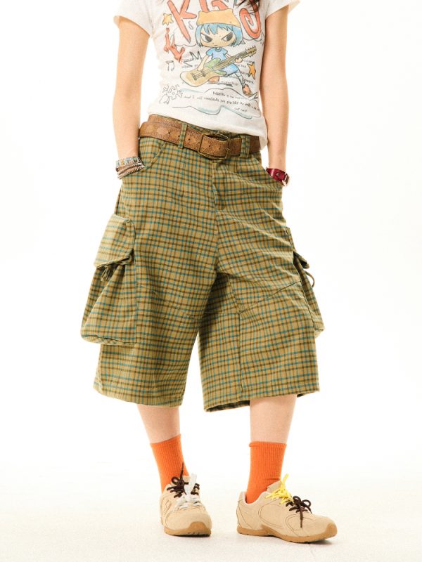 Vintage American-Style Plaid Capri Pants for Women, Wide-Leg Workwear Shorts, Casual Versatile 90s Inspired Fashion