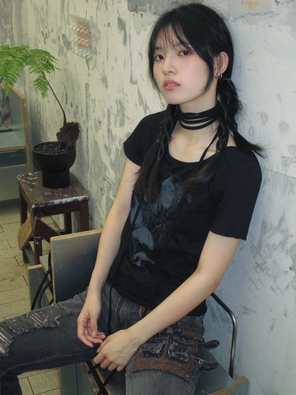 Vintage Black Butterfly Print Tie-Up Cotton T-Shirt for Women - Slim Fit Short Sleeve Summer Top in Sweet and Spicy Style