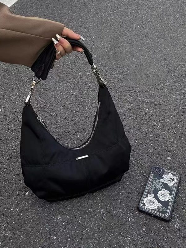 Vintage Black Crescent Tote Bag for Women - High-End Cloud Design Shoulder Bag, Chic Underarm Bag for 2023