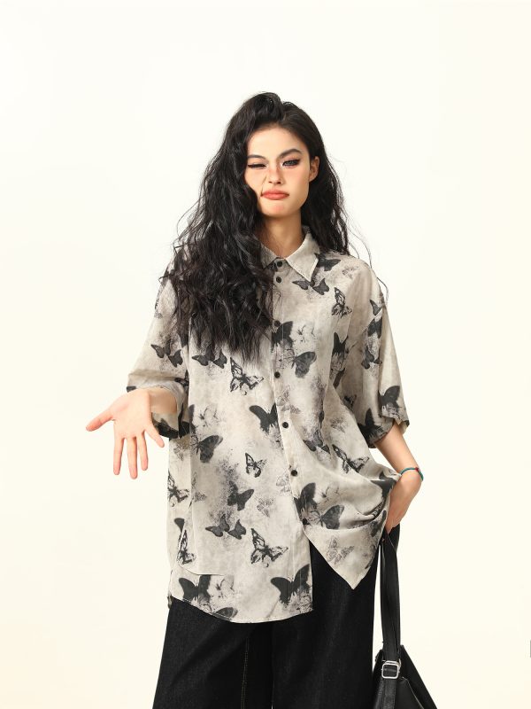 Vintage Butterfly Print Short Sleeve Shirt for Women - Retro American Style Summer Top, 90s Inspired Fashion