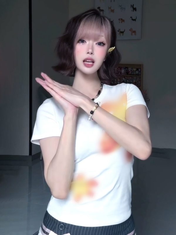 Vintage Floral Print Shoulder T-Shirt for Women, White Summer Short Sleeve Slim Fit Top, Sexy 90s Style
