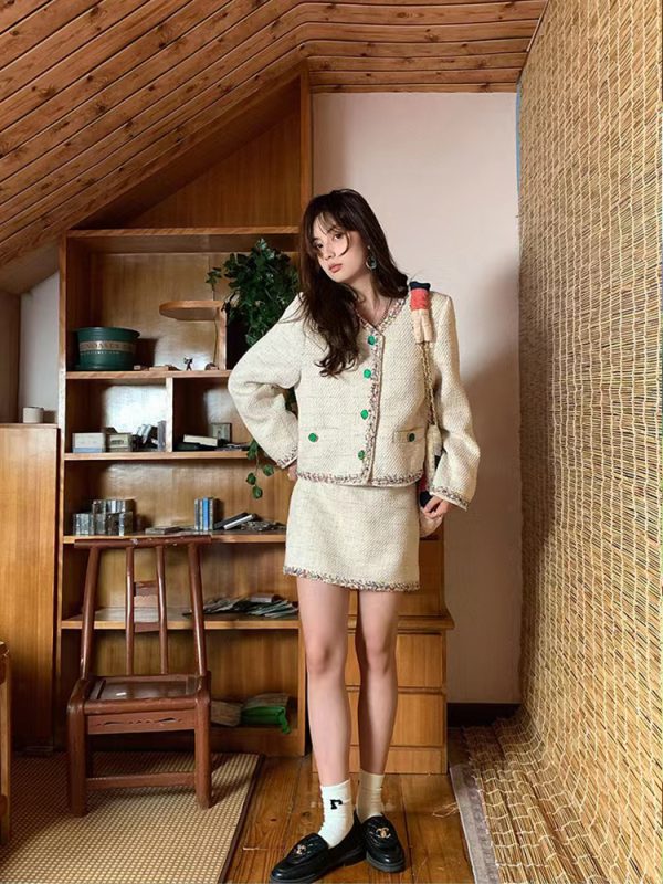 Vintage French Retro Suit Women's Spring Autumn Jacket and Skirt Two-Piece Set - Chic 90s Inspired Fashion