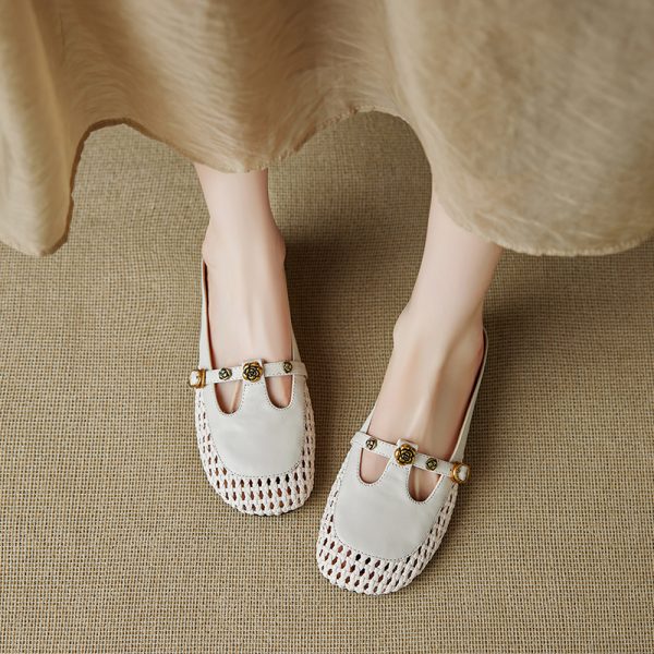 Vintage French Style Women's Genuine Leather Woven Camellia Mules - Mid-Heel Closed-Toe Slippers