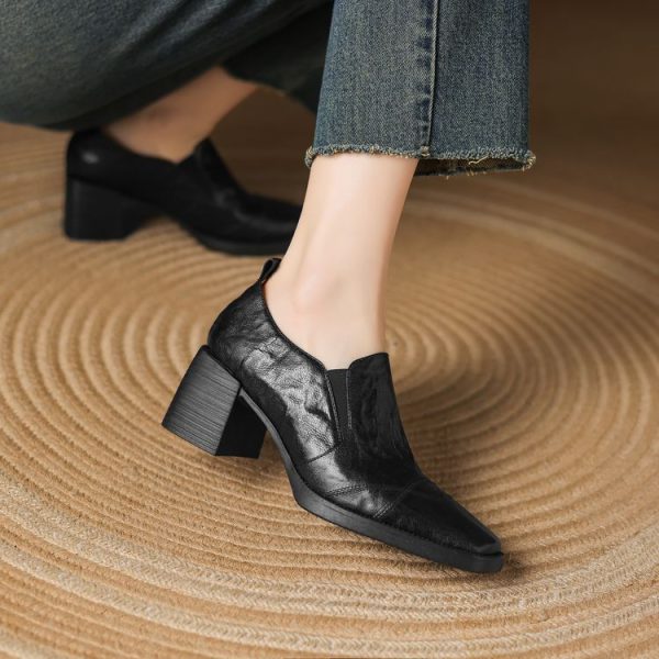 Vintage Genuine Leather Wrinkled Square-Toe Short Chelsea Boots for Women - Versatile Y2K Fashion Footwear