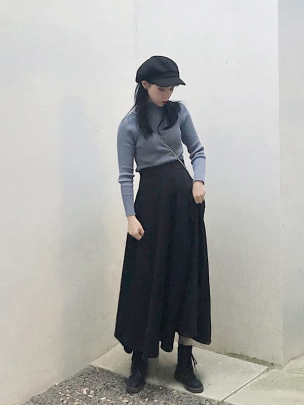 Vintage High-Waisted Black Flared Skirt for Women, Ankle-Length Slimming Design, Perfect for Spring and Summer 2025