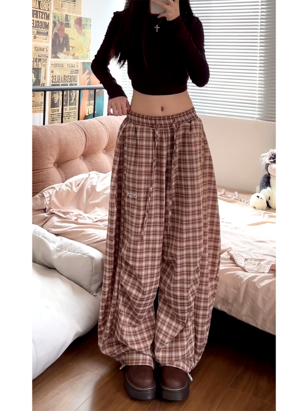 Vintage-Inspired Elastic Waist Plaid Work Pants for Women - Casual Wide-Leg Drawstring Drape Curved Knife Design
