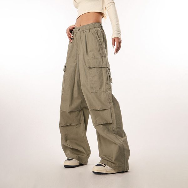 Vintage-Inspired Loose Pleated Cargo Pants for Women - 2025 Multi-Pocket Wide-Leg Trousers, Retro Style, Casual Fashion