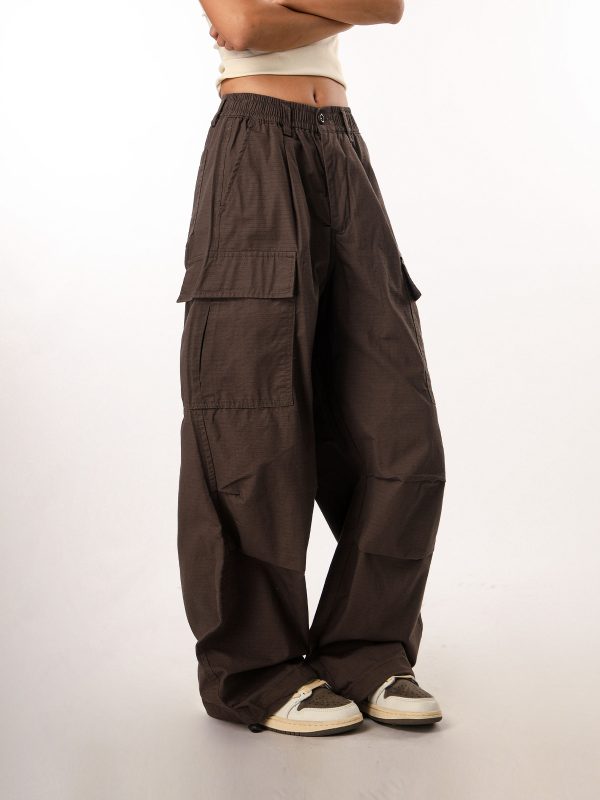 Vintage-Inspired Loose Pleated Cargo Pants for Women - 2025 Multi-Pocket Wide-Leg Trousers, Retro Style, Casual Fashion