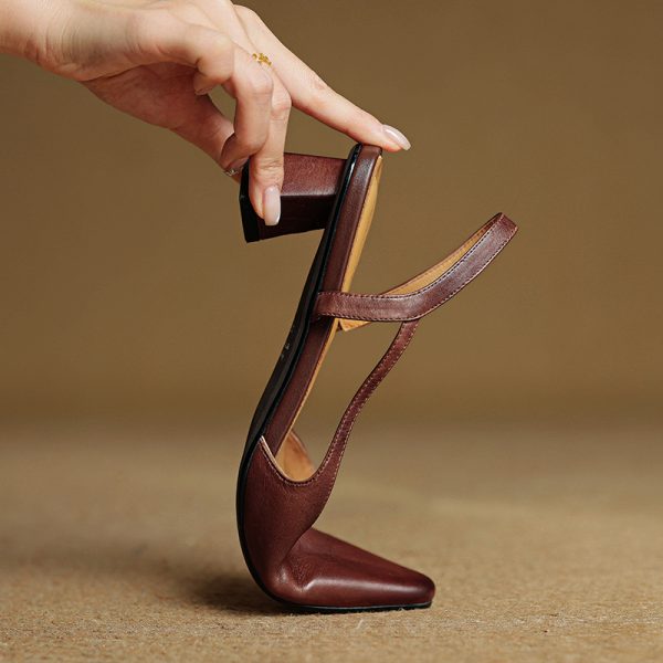 Vintage-Inspired Minimalist Genuine Leather Mid-Heel Sandals for Women - Hollow Design, Commuting Friendly, Chic OL Style