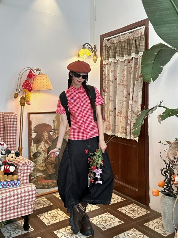 Vintage Red Plaid Short Sleeve Shirt for Summer - Slim Fit Casual Versatile Top, Perfect for 90s and Y2K Inspired Outfits