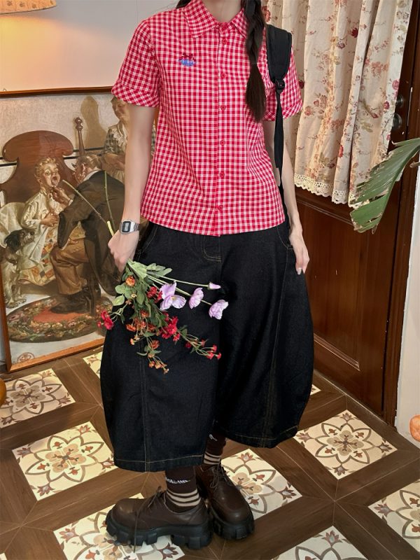 Vintage Red Plaid Short Sleeve Shirt for Summer - Slim Fit Casual Versatile Top, Perfect for 90s and Y2K Inspired Outfits