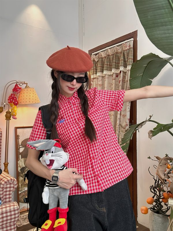 Vintage Red Plaid Short Sleeve Shirt for Summer - Slim Fit Casual Versatile Top, Perfect for 90s and Y2K Inspired Outfits