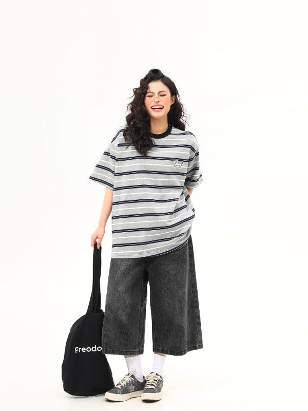 Vintage Striped Short Sleeve T-Shirt for Women with Dog Embroidery - Loose High-Quality Gray Tee, Perfect for Casual Y2K Style