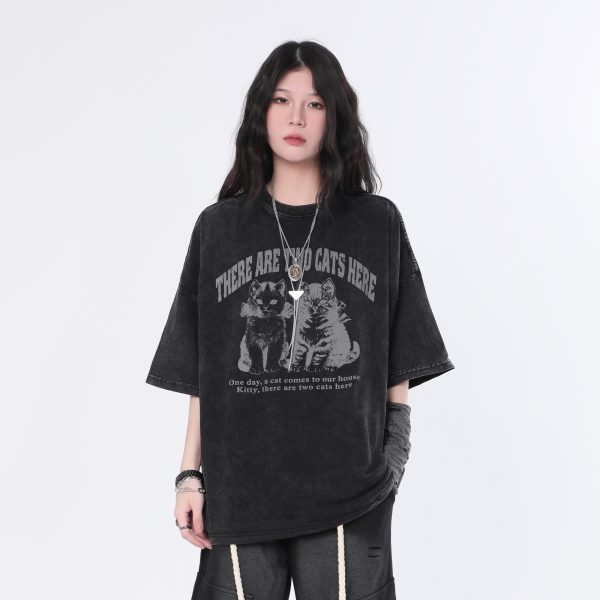 Vintage Washed Black Short Sleeve T-Shirt for Women with Niche Design - Sit and Eat Until the Mountains Are Empty Street Style Cat Graphic