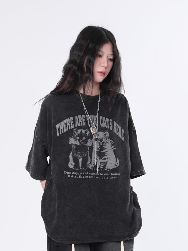 Vintage Washed Black Short Sleeve T-Shirt for Women with Niche Design - Sit and Eat Until the Mountains Are Empty Street Style Cat Graphic