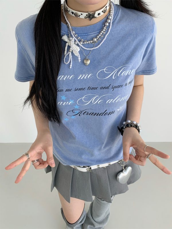Vintage Water-Wash Casual T-Shirt with Printed Round Neck and Flutter Sleeves - Slightly Fitted Retro Style for Effortless Chic
