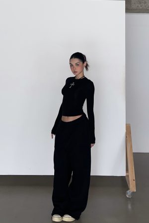 Warm Velvet Slim Fit Fitted Top - Soft Plush Waist-Defining Design - 90s Inspired - Available in 4 Colors