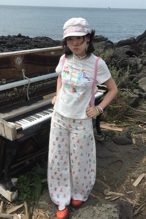 White Dolphin Print Short Sleeve T-Shirt for Women, Fitted Summer Top, Sweet and Spicy American Style, Y2K Fashion