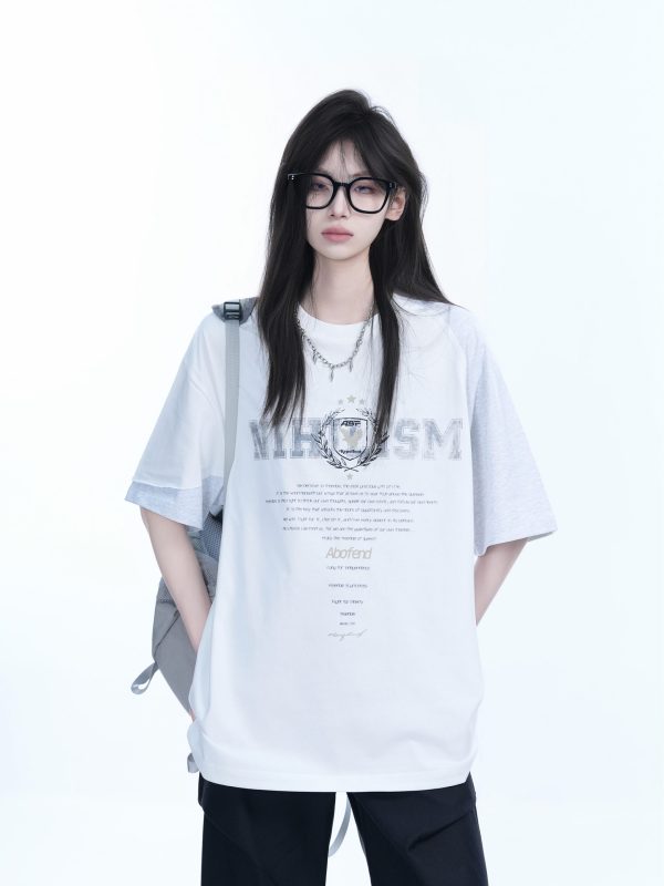 White Oversized Short Sleeve T-Shirt with American Retro Badge Print for Women, Casual Loose Fit, Y2K Style