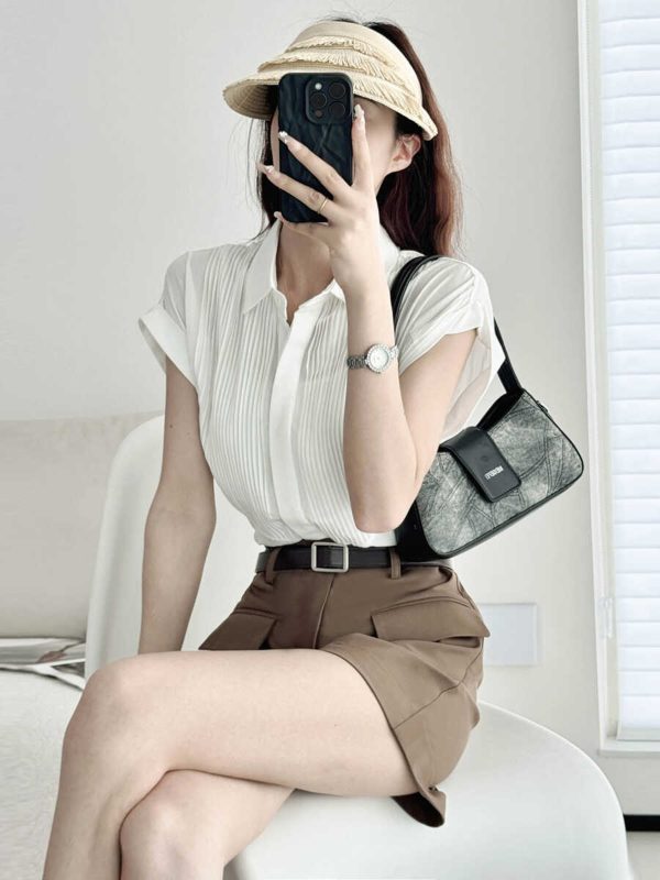 White Pleated Short-Sleeve Shirt for Women - Loose Fit, Single-Breasted, Skin-Friendly, Slimming Summer Casual Top
