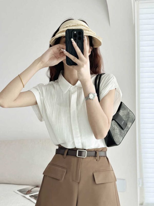 White Pleated Short-Sleeve Shirt for Women - Loose Fit, Single-Breasted, Skin-Friendly, Slimming Summer Casual Top