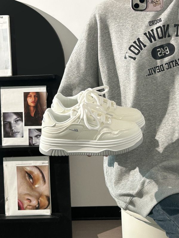White Thick-Soled Casual Sneakers for Women - Simple Versatile Sports Shoes for Summer 2025, Trendy and Comfortable Footwear