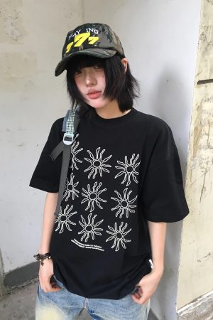 Women's American Style Heavy T-Shirt - Summer Sunflower Print, Versatile Black Short Sleeve Loose Casual Top