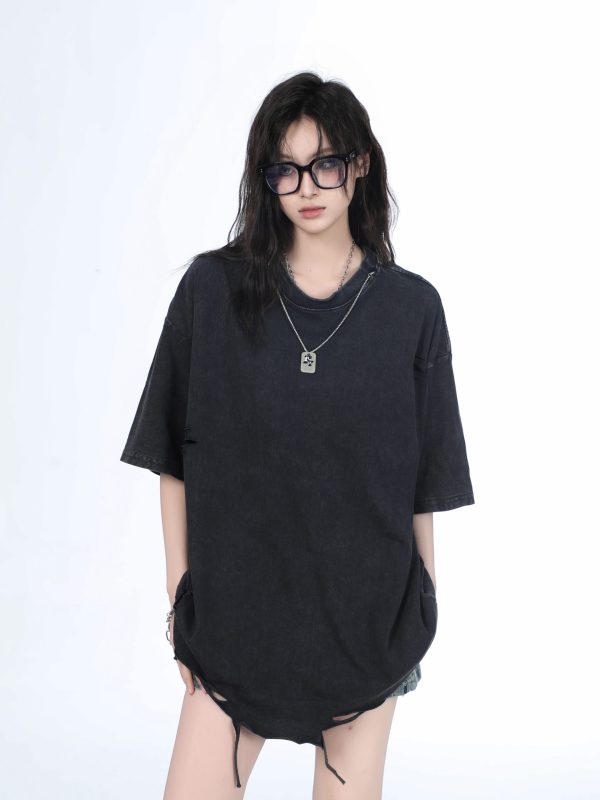 Women's Black Short Sleeve T-Shirt with Hip-Hop Destruction Design - Loose Fit Summer Trend for Casual Style