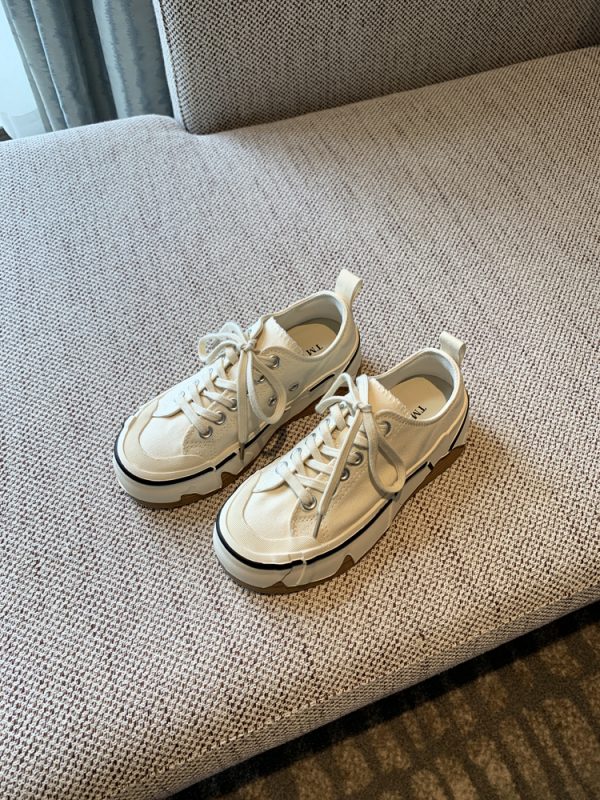 Women's Canvas Lace-Up Sneakers - 2025 Spring Korean Style Thick-Soled Low-Top Casual Shoes - Fashionable and Versatile for Everyday Wear