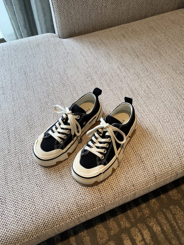 Women's Canvas Lace-Up Sneakers - 2025 Spring Korean Style Thick-Soled Low-Top Casual Shoes - Fashionable and Versatile for Everyday Wear
