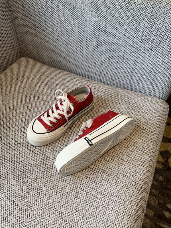 Womenâ€™s Casual Sneakers - 2025 Korean Style Lace-Up Flat Low-Top Canvas Shoes for Versatile Everyday Wear