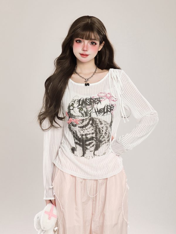 Women's Cat Long Sleeve T-Shirt Sun Protection Cover-Up, Sheer Spring Outfit with Relaxed Fit, Sweet and Spicy Style