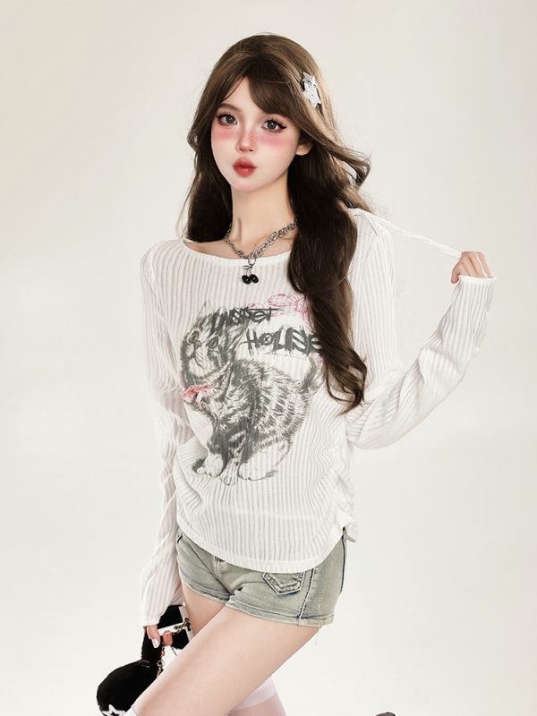 Women's Cat Long Sleeve T-Shirt Sun Protection Cover-Up, Sheer Spring Outfit with Relaxed Fit, Sweet and Spicy Style