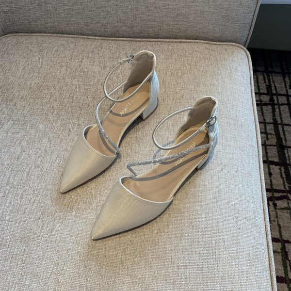 Women's Chunky Heel Rhinestone One-Strap Pointed Toe Shoes - Versatile Korean Style Hollow Design for Spring 2025