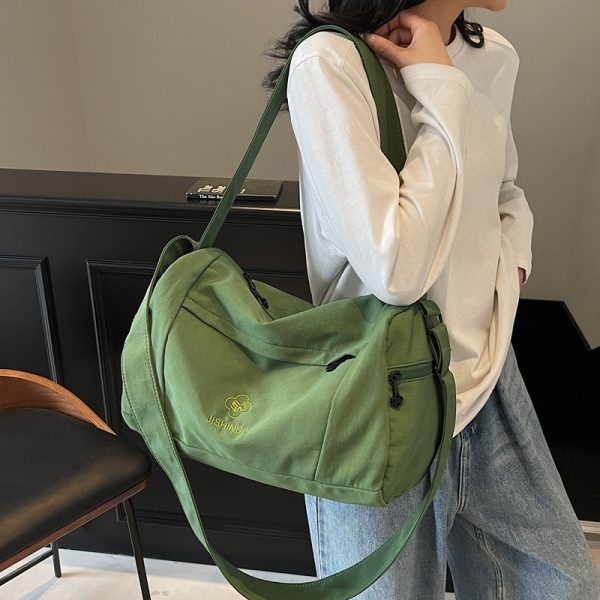 Women's Lightweight Fitness Sports Bag - Large Capacity Commuting Shoulder Crossbody Bag for Travel and Short Trips