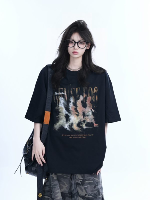 Womenâ€™s Loose Heavyweight Short-Sleeve T-Shirt with 'Sit and Eat Until the Mountains Are Empty' Shadow Print â€“ Summer 2023 Style