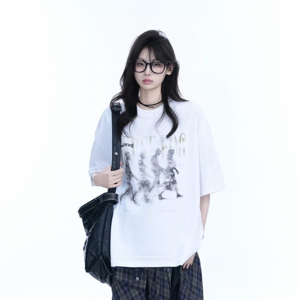 Womenâ€™s Loose Heavyweight Short-Sleeve T-Shirt with 'Sit and Eat Until the Mountains Are Empty' Shadow Print â€“ Summer 2023 Style