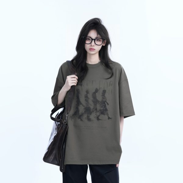 Womenâ€™s Loose Heavyweight Short-Sleeve T-Shirt with 'Sit and Eat Until the Mountains Are Empty' Shadow Print â€“ Summer 2023 Style